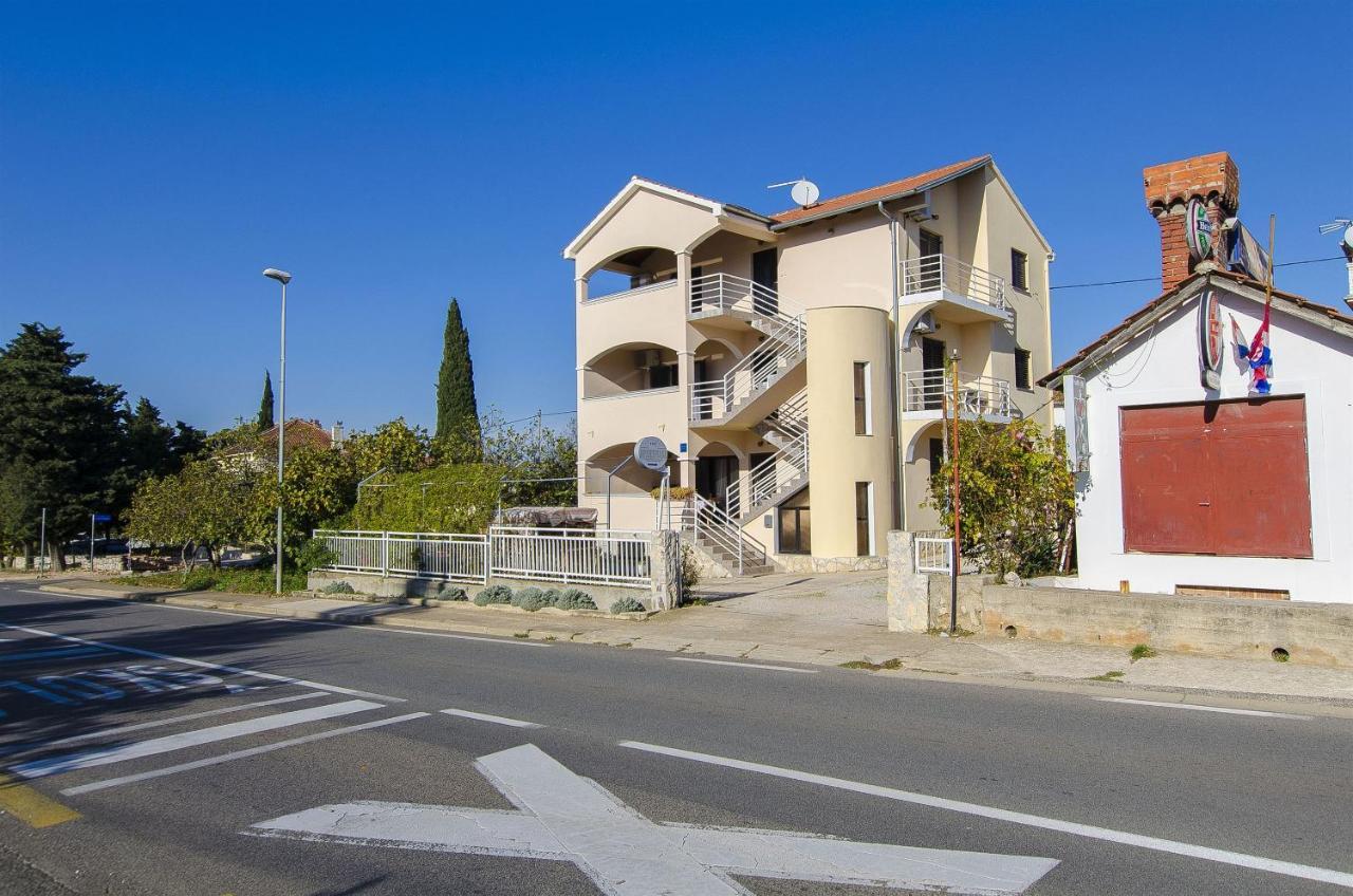 Apartments Marko 德拉格 外观 照片